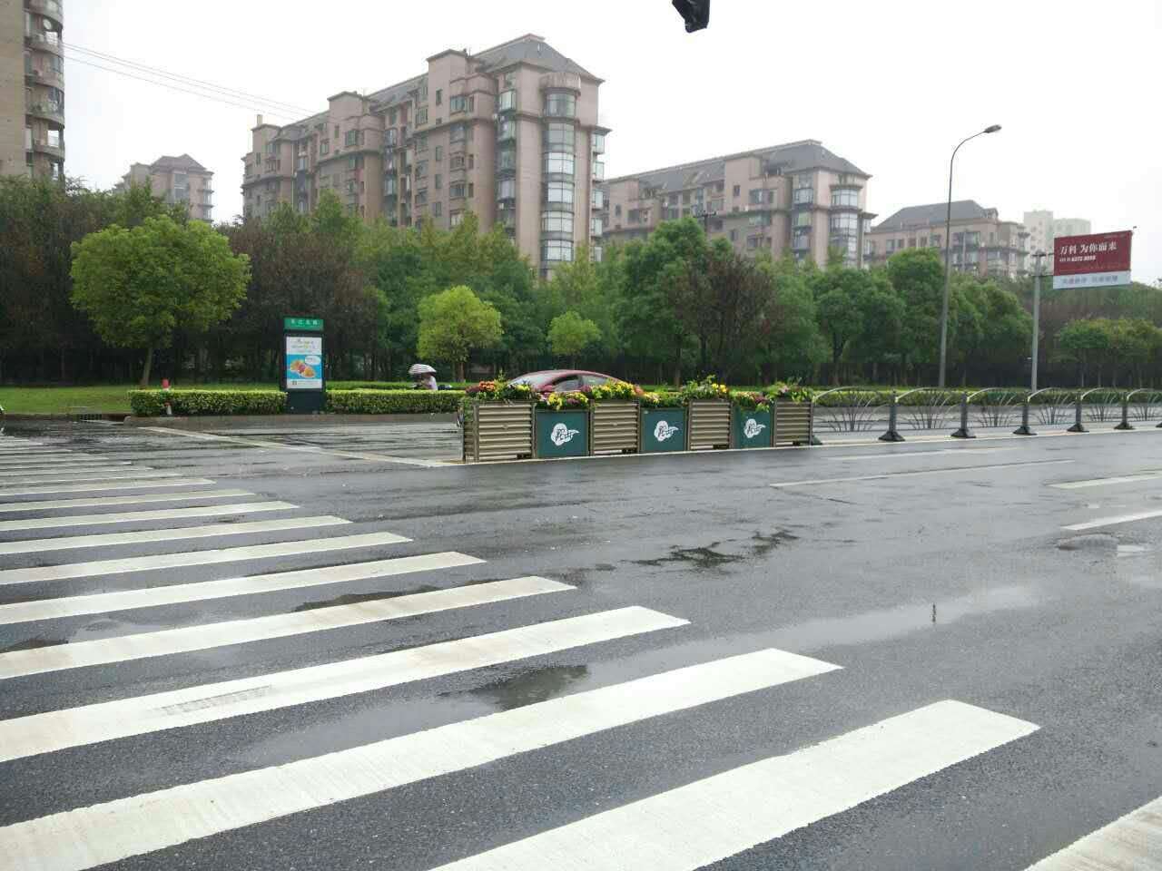 鋁合金畫鏡組合花箱(中央隔離) 鋁合金畫鏡組合花箱(中央隔離)