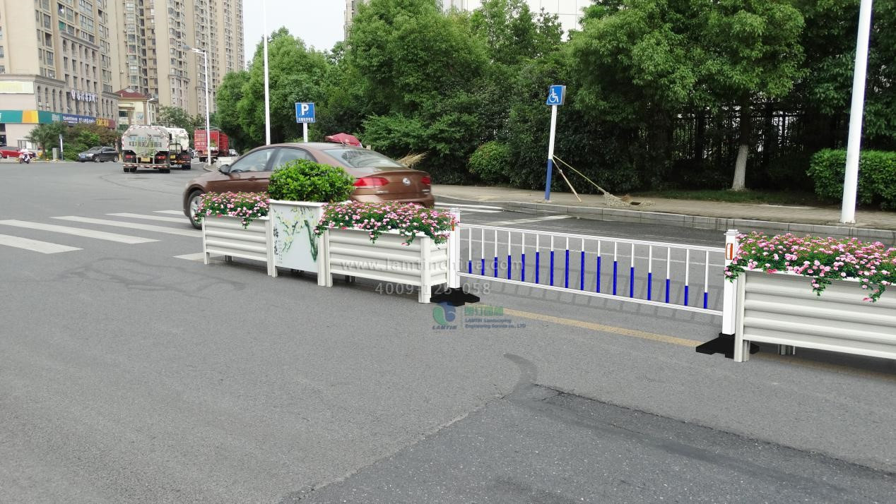 鋁合金畫鏡組合花箱(中央隔離) 鋁合金畫鏡組合花箱(中央隔離)