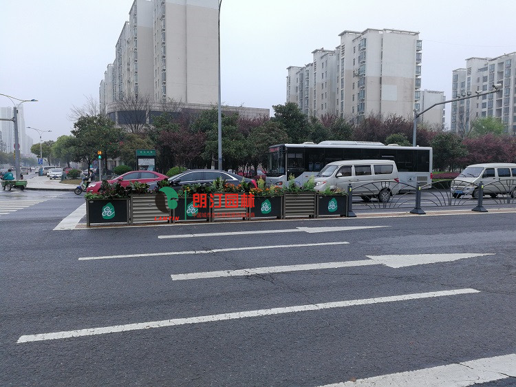 戶外花箱效果圖大全 戶外花箱效果圖大全