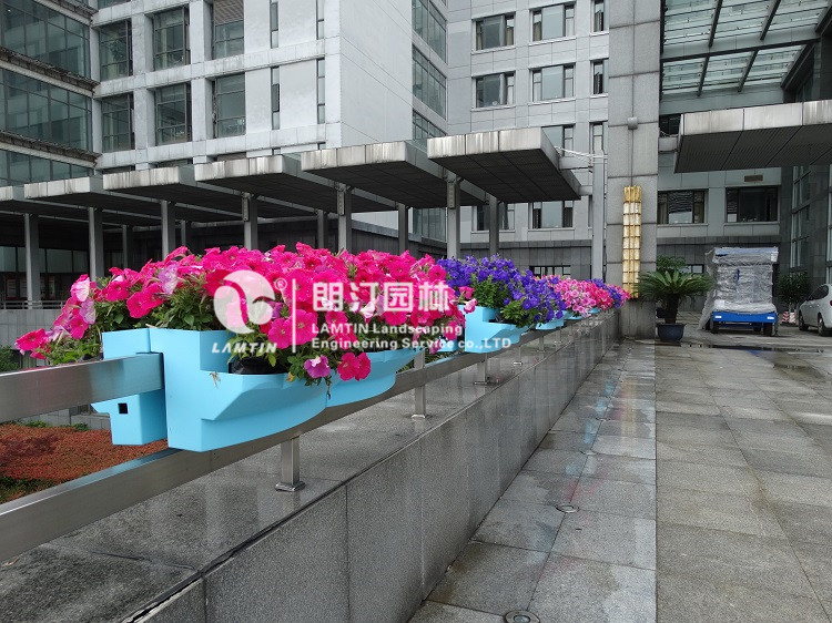 隔離護欄花盆 隔離護欄花盆