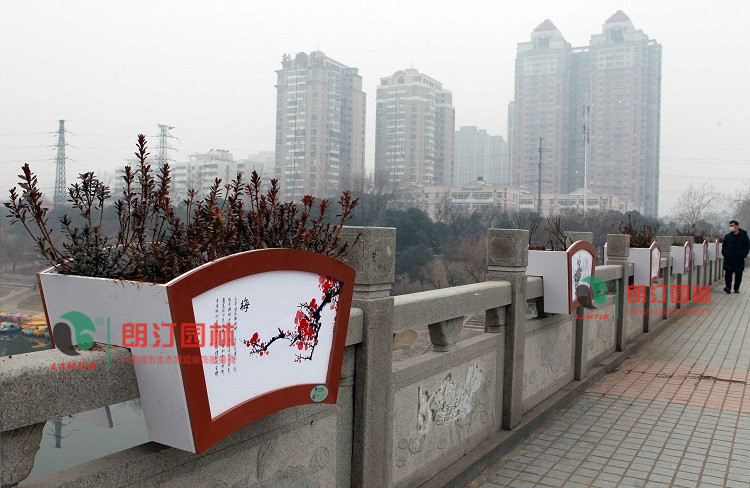 扇形花箱-橋梁水泥護欄綠化種植箱| 扇形花箱-橋梁水泥護欄綠化種植箱|