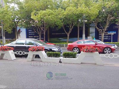 道路隔離花箱 道路隔離花箱