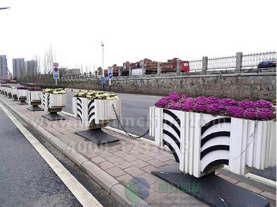 道路花箱 道路花箱