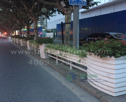 pvc道路花箱 pvc道路花箱
