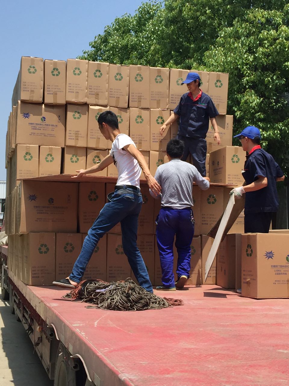 高架橋綠化花盆