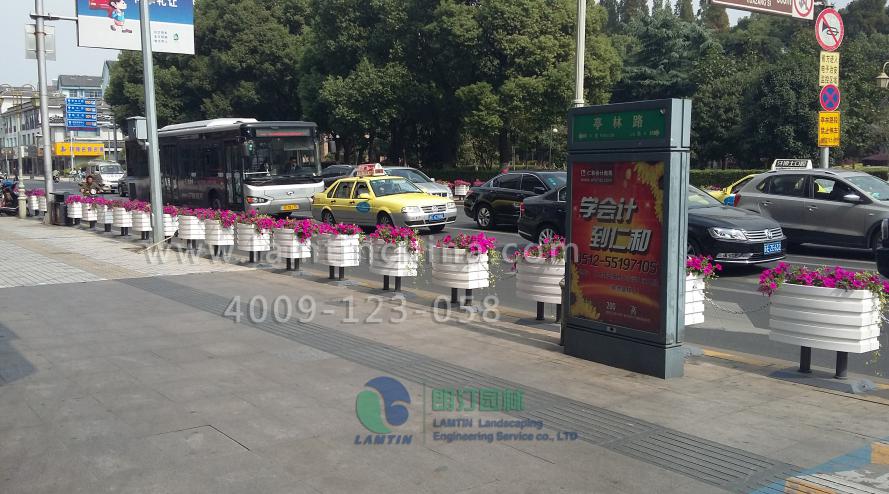 道路花箱 道路花箱