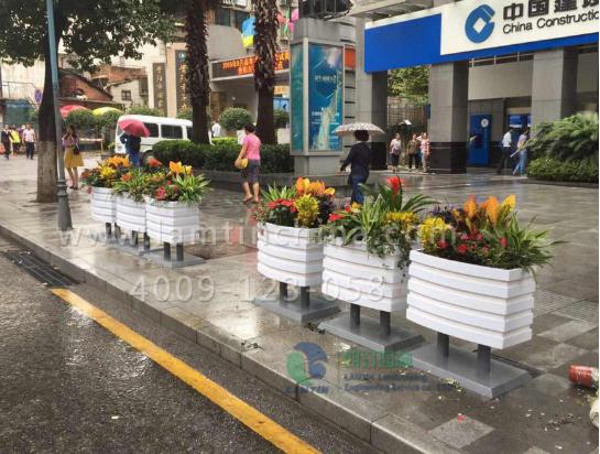 道路花箱 道路花箱