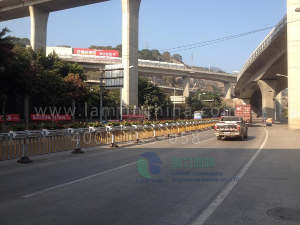 護(hù)欄花盆 護(hù)欄花盆